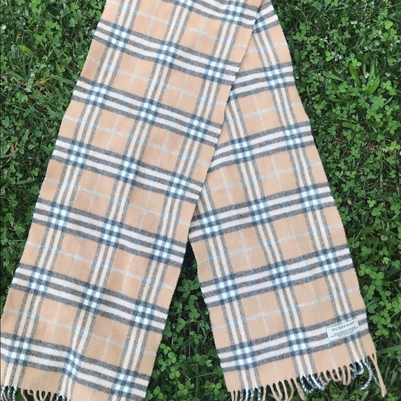 Burberry Accessories - Authentic Burberry scarf